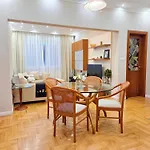 Appartamento di 100 m² con 2 camera(e) e 2 bagno(i) privato(i) in zona Sofia centro