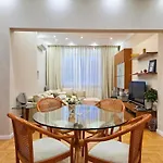 Appartamento Appartamento di 100 m² con 2 camera(e) e 2 bagno(i) privato(i) in zona Sofia centro *