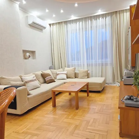 Grand Patriarh Near Vitosha Blvd With Parking Nearby *