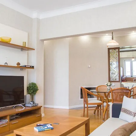 Grand Patriarh Near Vitosha Blvd With Parking