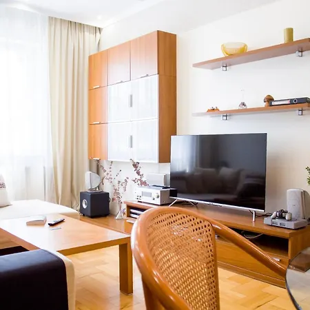 Apartment Grand Patriarh Near Vitosha Blvd With Parking *