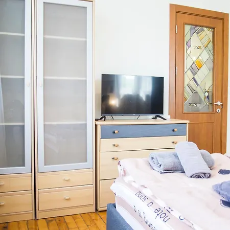 Grand Patriarh Near Vitosha Blvd With Parking *