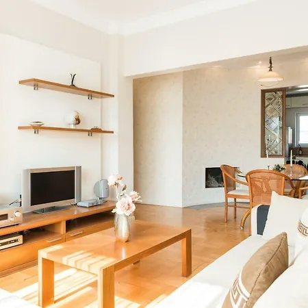 Apartment Center Sofialuxrentals Patriarh Evtimiy - Free Parking