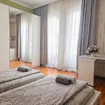 Apartment (100 m²), 2 Schlafzimmer und 2 eigene Badezimmer in Sofia Zentrum Apartment *