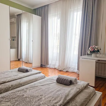 Apartament (100 m²) w okolicy Sofia Centrum z 2 sypialniami i 2 łazienkami Apartament *