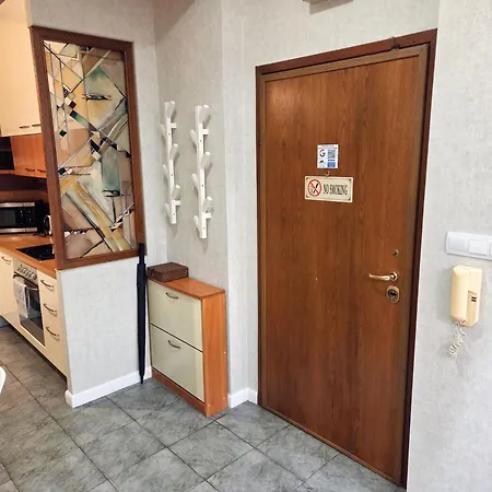 Apartment (100 m²), 2 Schlafzimmer und 2 eigene Badezimmer in Sofia Zentrum Sofia