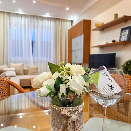 Apartament (100 m²) w okolicy Sofia Centrum z 2 sypialniami i 2 łazienkami *